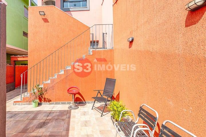 Casa à venda com 3 quartos, 141m² - Foto 19