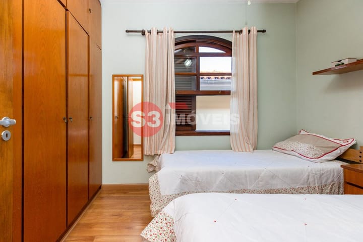 Casa à venda com 4 quartos, 179m² - Foto 30