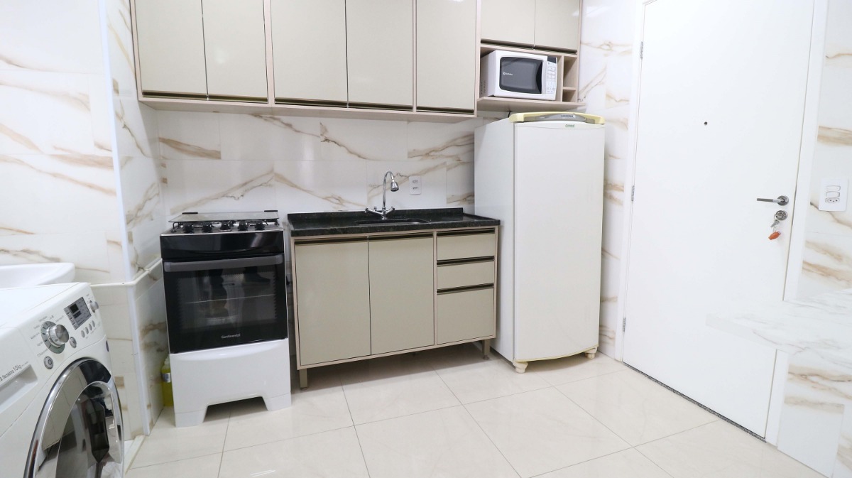 Apartamento à venda com 2 quartos, 33m² - Foto 7