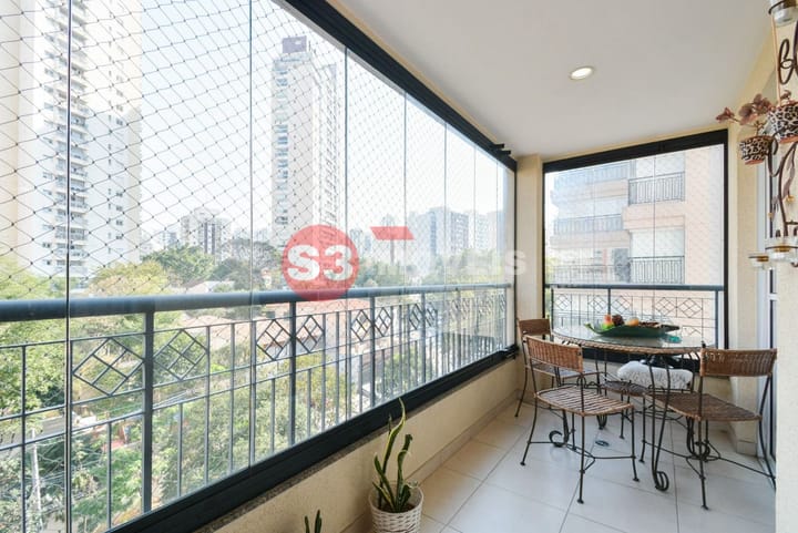 Apartamento à venda com 3 quartos, 115m² - Foto 9