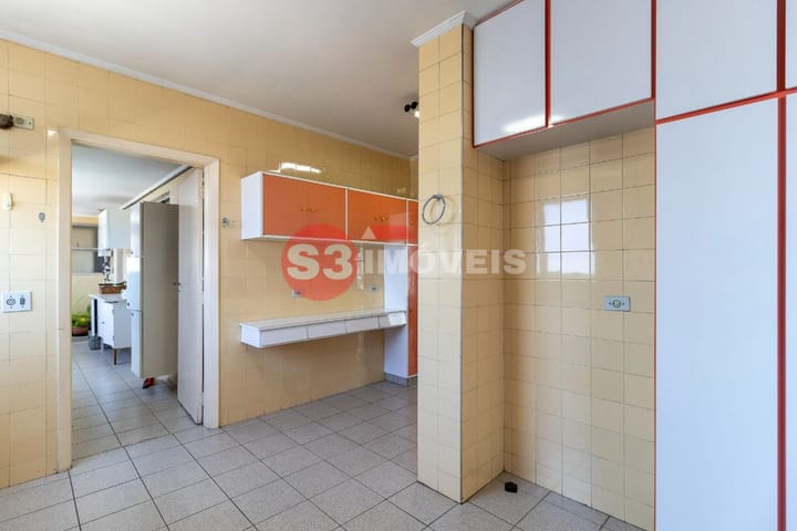 Apartamento à venda com 3 quartos, 227m² - Foto 10