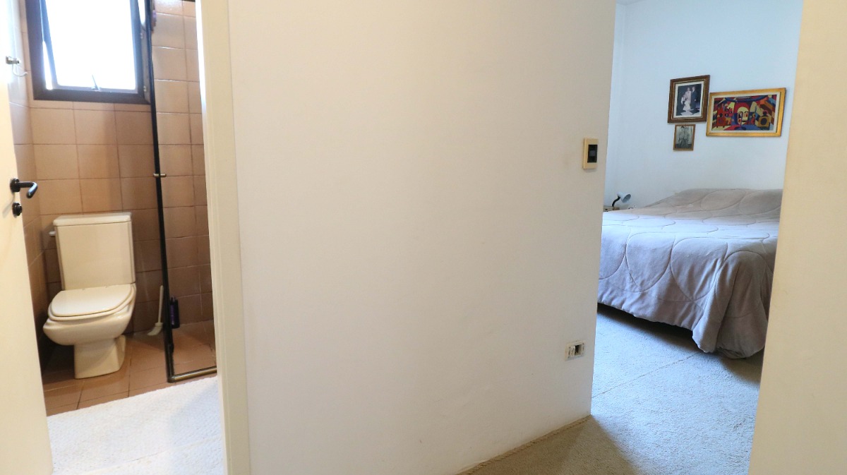 Apartamento à venda com 3 quartos, 127m² - Foto 13