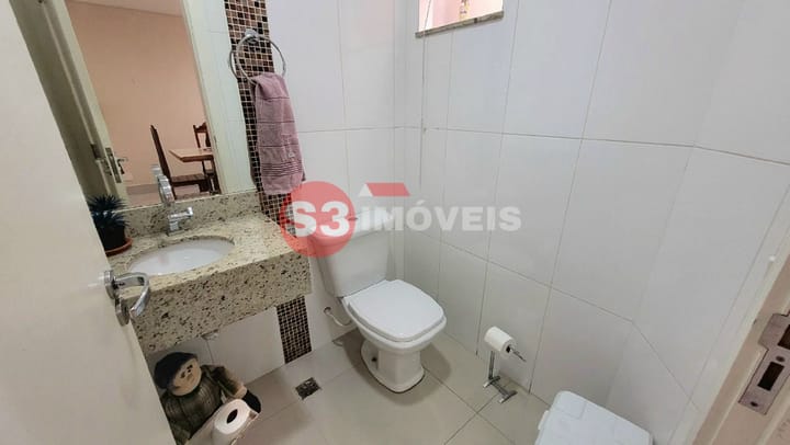 Casa à venda com 3 quartos, 245m² - Foto 32