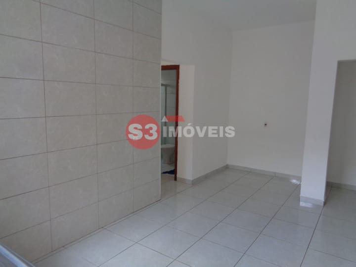 Casa à venda com 6 quartos, 250m² - Foto 12