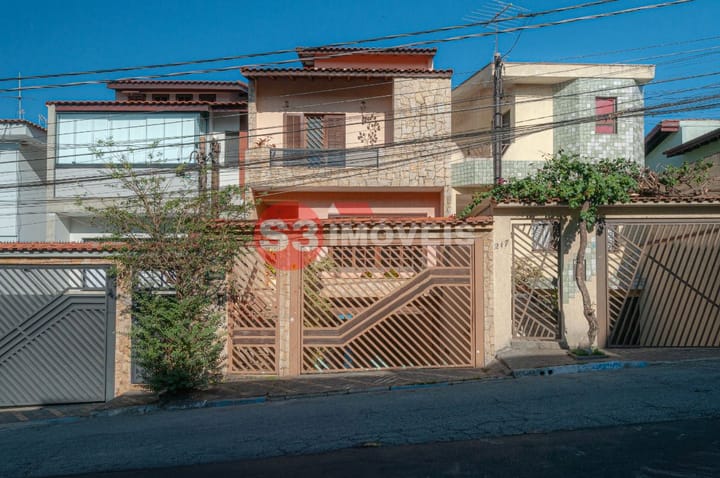 Casa à venda com 4 quartos, 280m² - Foto 2