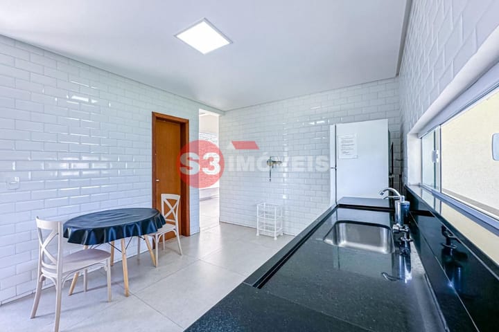 Casa de Condomínio à venda com 4 quartos, 330m² - Foto 11