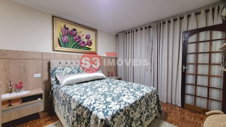 Casa à venda com 3 quartos, 301m² - Foto 27