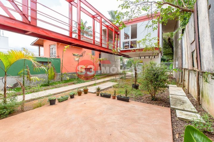 Casa à venda com 4 quartos, 400m² - Foto 35