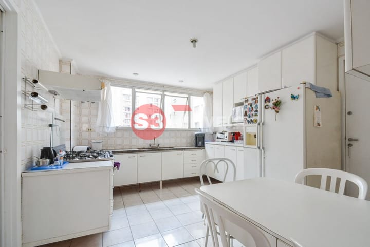 Apartamento à venda com 4 quartos, 161m² - Foto 16