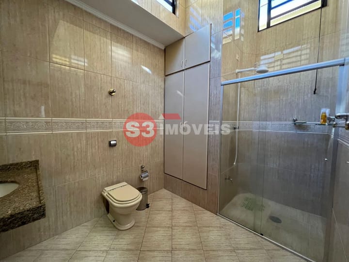 Casa à venda com 3 quartos, 269m² - Foto 7