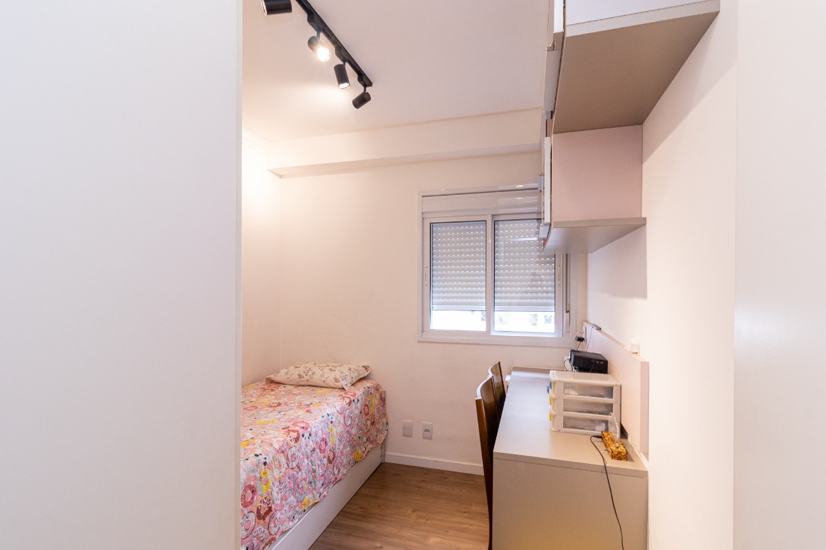 Apartamento à venda com 2 quartos, 70m² - Foto 19