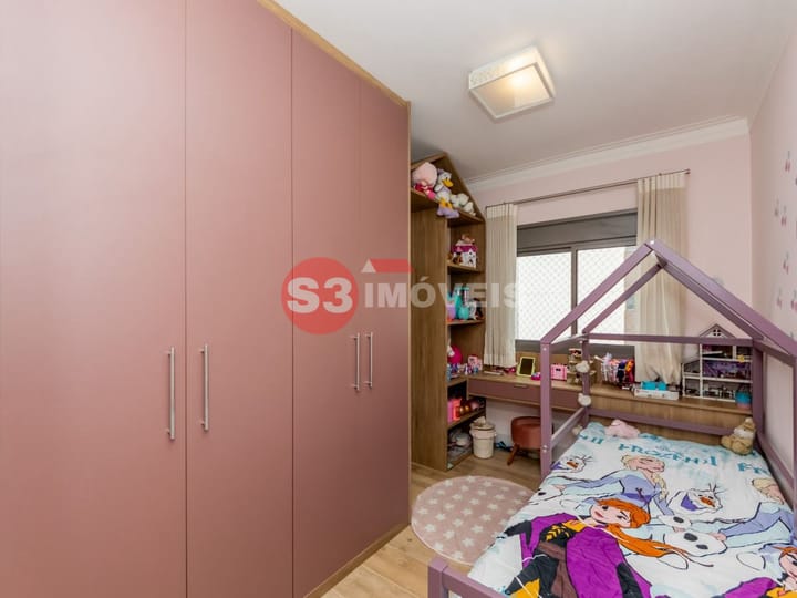 Apartamento à venda com 3 quartos, 150m² - Foto 9