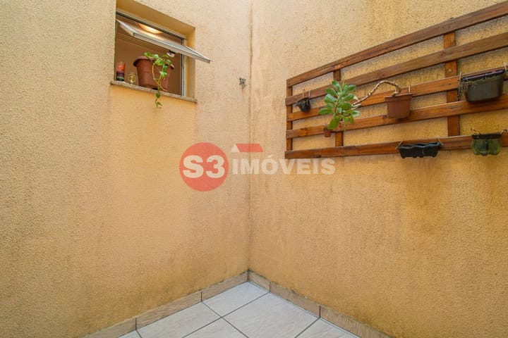 Casa à venda com 3 quartos, 105m² - Foto 7