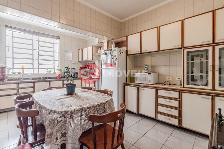 Casa à venda com 5 quartos, 200m² - Foto 18