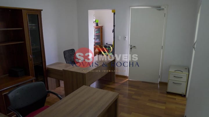 Casa à venda com 3 quartos, 211m² - Foto 22