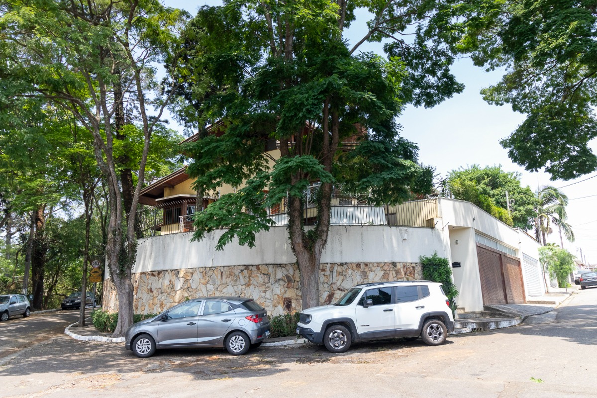 Casa à venda com 4 quartos, 440m² - Foto 66