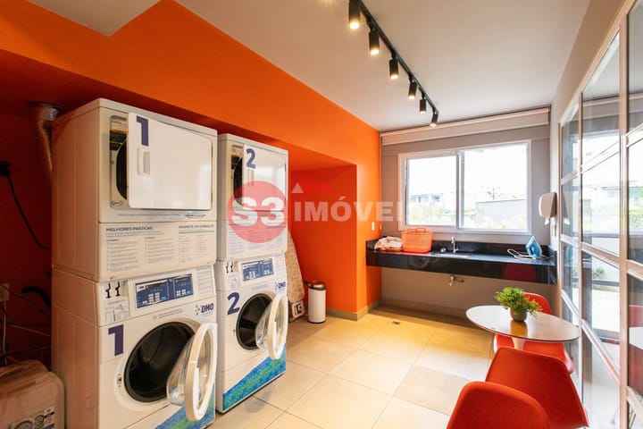 Apartamento à venda com 2 quartos, 40m² - Foto 32