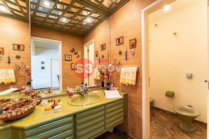 Apartamento à venda com 3 quartos, 266m² - Foto 18