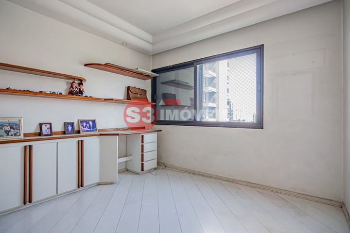 Apartamento à venda com 4 quartos, 253m² - Foto 27