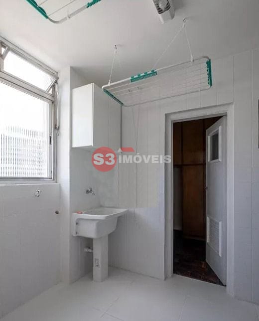 Apartamento à venda com 2 quartos, 80m² - Foto 18