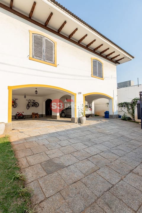 Casa à venda com 4 quartos, 450m² - Foto 11