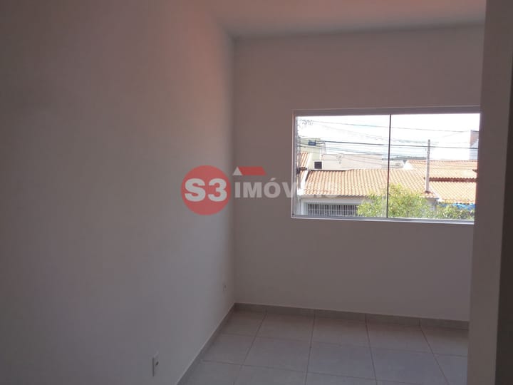 Casa à venda com 6 quartos, 250m² - Foto 30