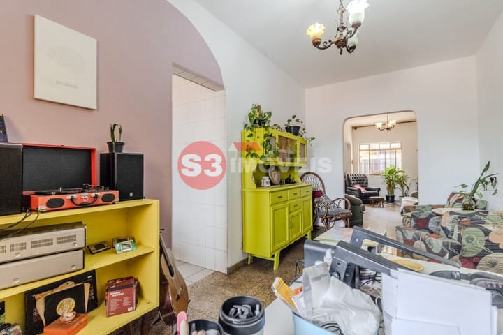 Casa à venda com 5 quartos, 200m² - Foto 17