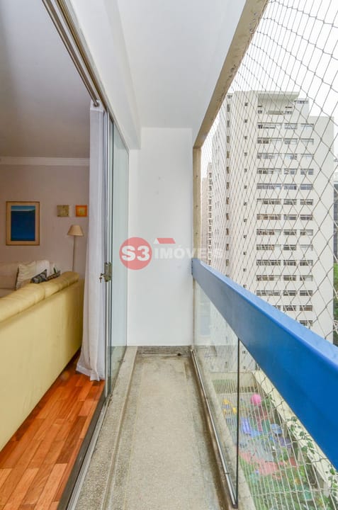 Apartamento à venda com 3 quartos, 198m² - Foto 9