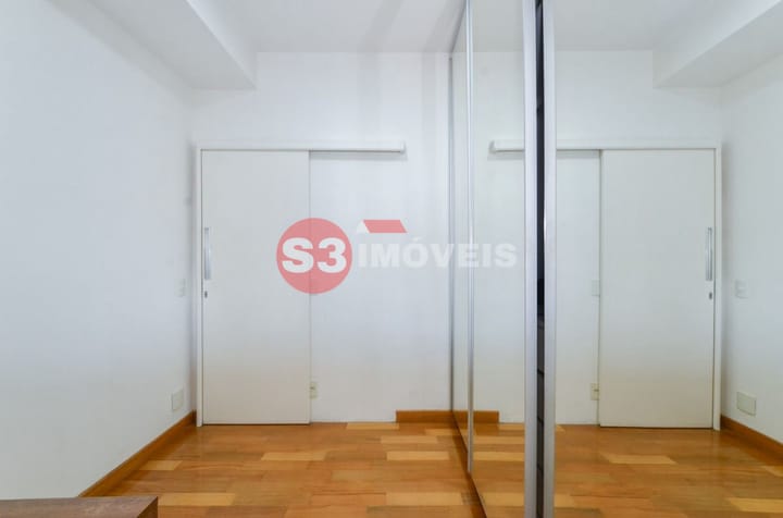 Apartamento à venda com 3 quartos, 107m² - Foto 15