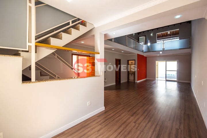 Casa à venda com 4 quartos, 297m² - Foto 7