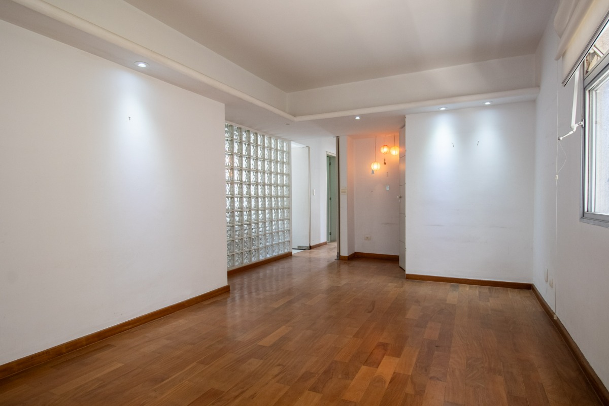 Apartamento à venda com 2 quartos, 83m² - Foto 1