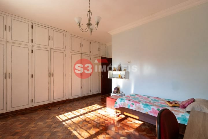 Casa à venda com 3 quartos, 280m² - Foto 14