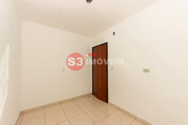 Casa à venda com 5 quartos, 210m² - Foto 22