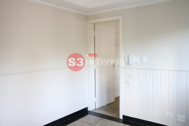 Apartamento à venda com 3 quartos, 243m² - Foto 15