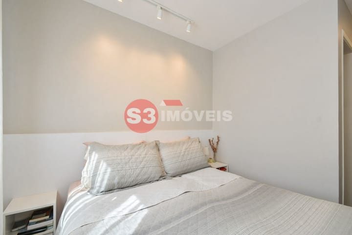 Apartamento à venda com 2 quartos, 65m² - Foto 25