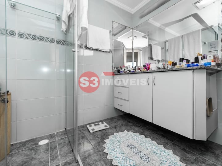 Apartamento à venda com 3 quartos, 117m² - Foto 17