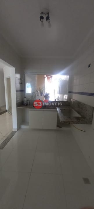 Casa à venda com 3 quartos, 80m² - Foto 10