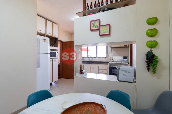 Apartamento à venda com 4 quartos, 196m² - Foto 30