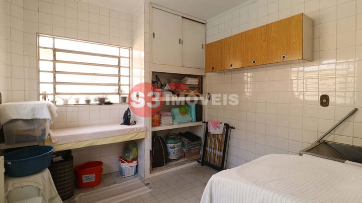 Casa à venda com 4 quartos, 179m² - Foto 41