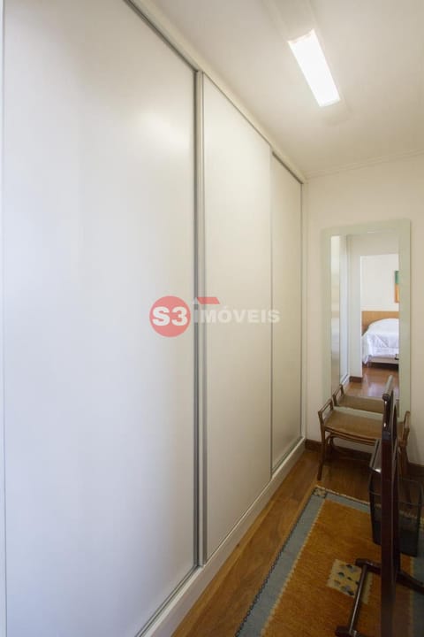 Apartamento à venda com 3 quartos, 121m² - Foto 18