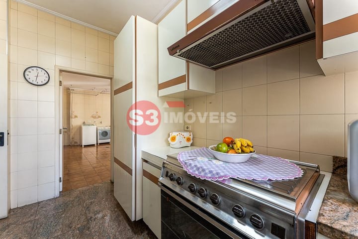 Apartamento à venda com 3 quartos, 266m² - Foto 43