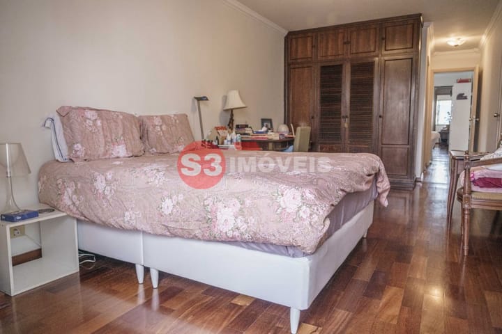 Apartamento à venda com 3 quartos, 207m² - Foto 15