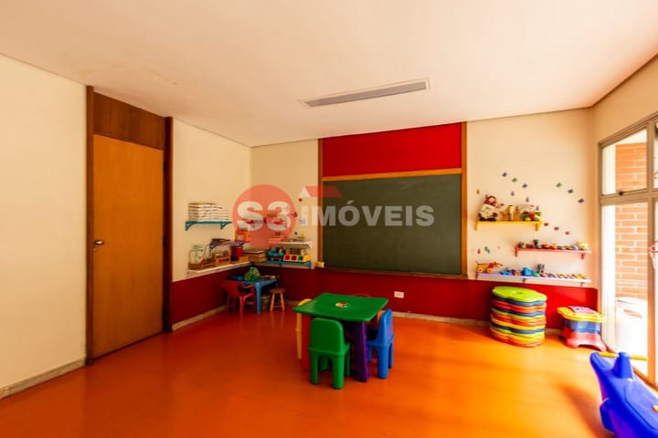 Apartamento à venda com 2 quartos, 61m² - Foto 20