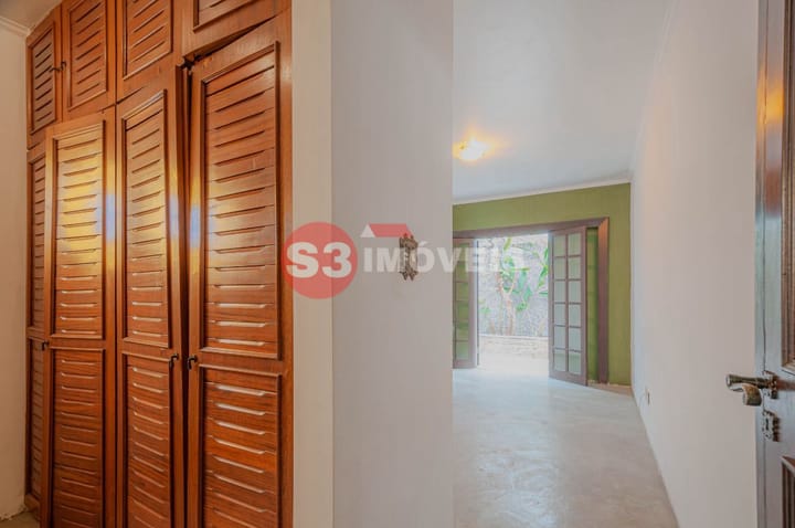 Casa à venda com 4 quartos, 216m² - Foto 24