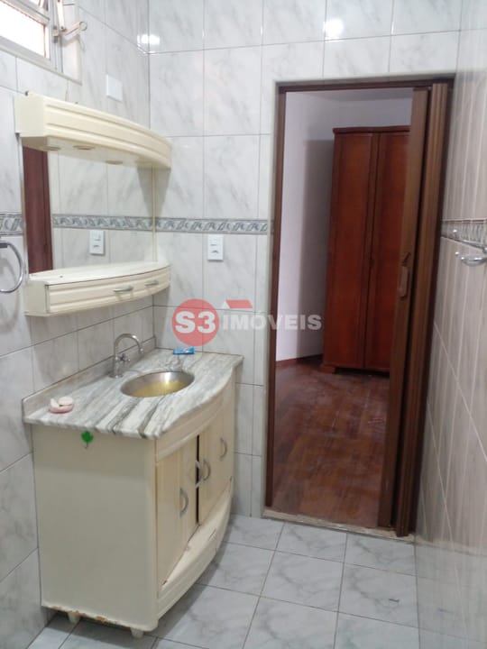 Casa à venda com 3 quartos, 212m² - Foto 11