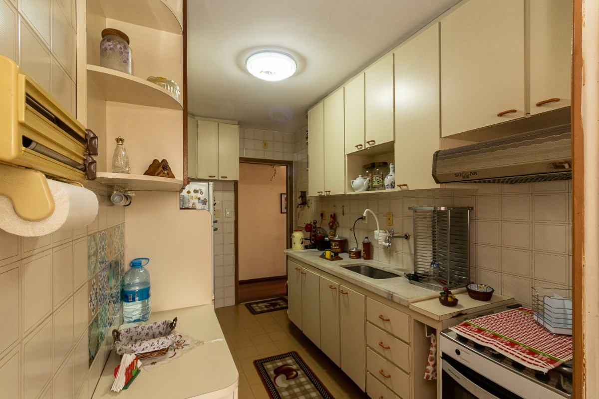 Apartamento à venda com 3 quartos, 87m² - Foto 30