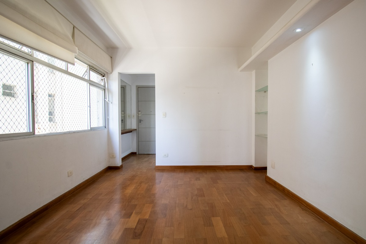 Apartamento à venda com 2 quartos, 83m² - Foto 4