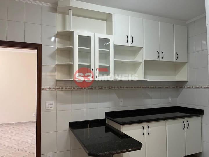 Casa para alugar com 3 quartos, 150m² - Foto 12