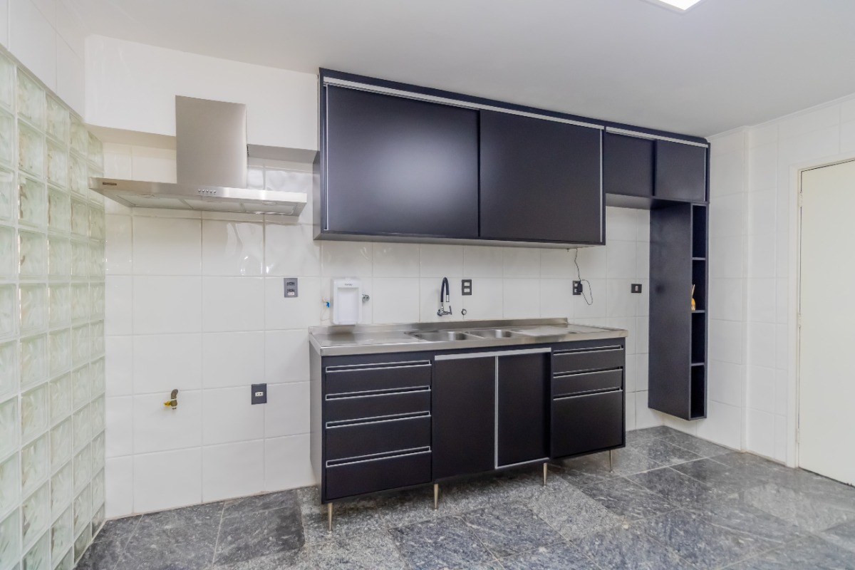 Apartamento à venda com 3 quartos, 112m² - Foto 10