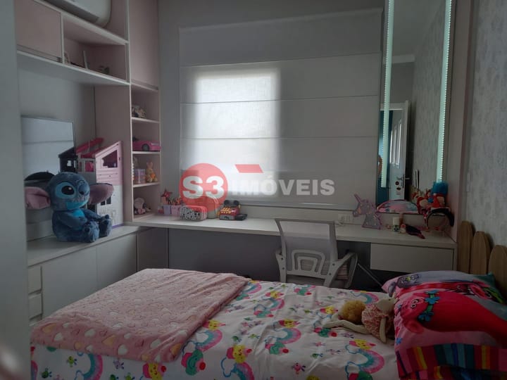 Casa de Condomínio à venda com 4 quartos, 400m² - Foto 47